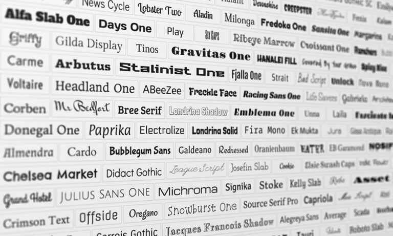 避免字体加载过程中出现不可见的文本